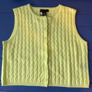 House of Harlow 1960 Green Apple Cable Knit Cashmere Vest- NWT Size Medium